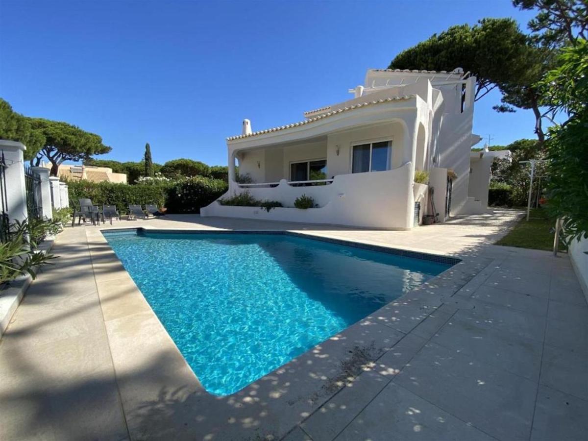 Lovely Vilamoura Villa 4 Bedrooms Villa Pinhal Short Drive To Marina Air Conditioning Quarteira Exterior photo